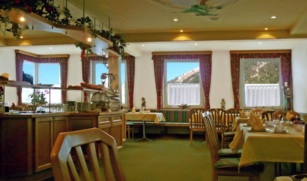 Hotel Germania Ишгль Экстерьер фото