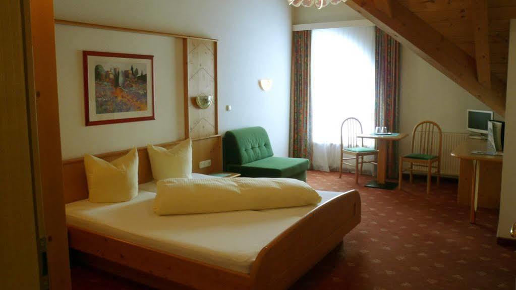 Hotel Germania Ишгль Экстерьер фото