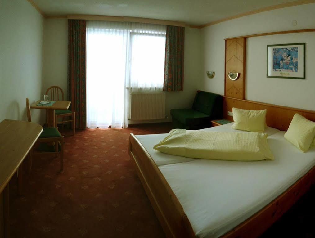 Hotel Germania Ишгль Экстерьер фото